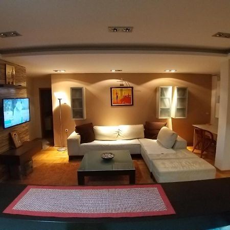 Brown Apartment - Nis Center Luaran gambar